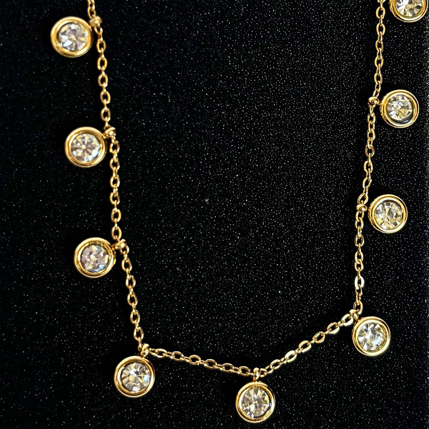 Round Diamond Necklace