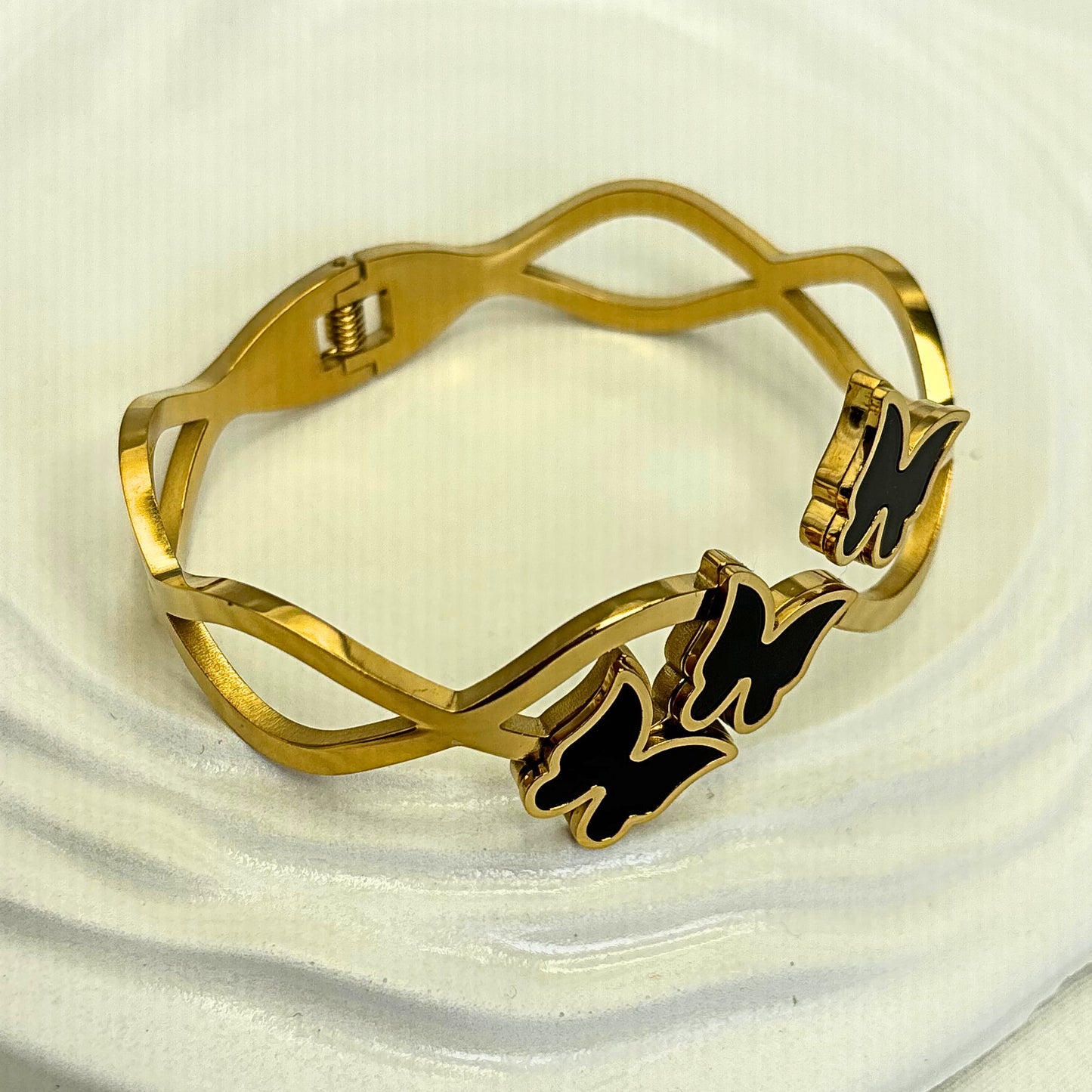 The 3Fly Charm Bracelet