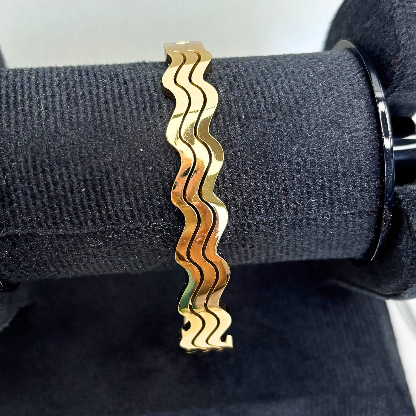 Ocean Wave Bracelet