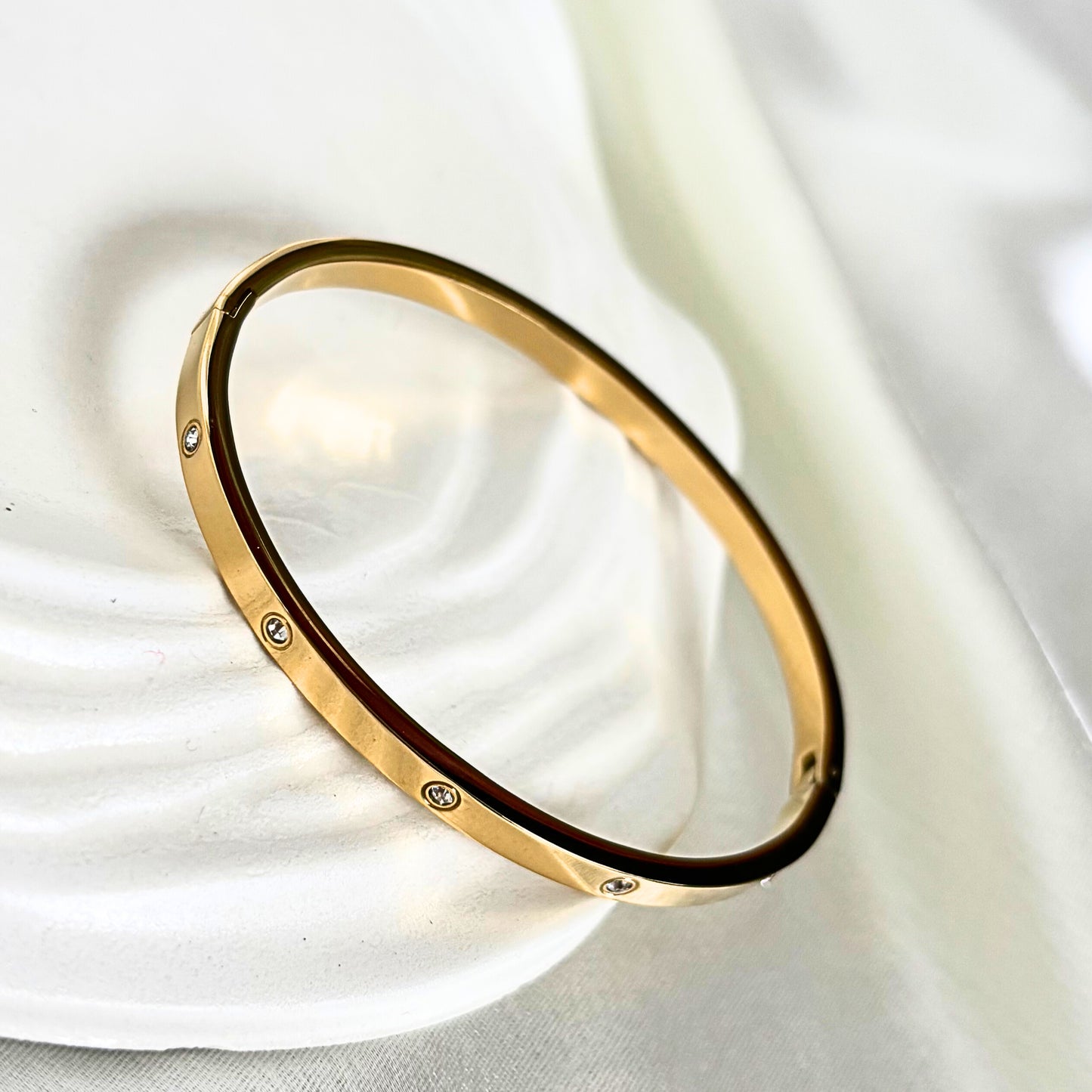 Baby Daimond Gold Bracelet